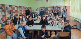 TURISTI U SVOM GRADU item-thumbnail