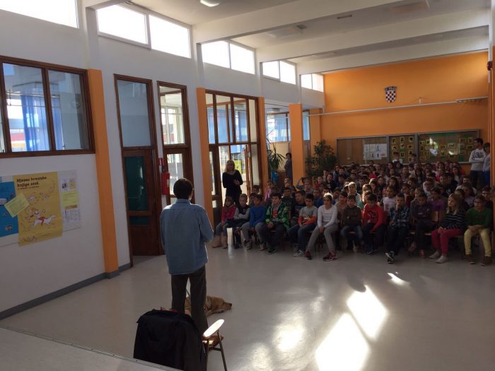 Posjet predsjednika Županijske udruge slijepih Split našoj školi